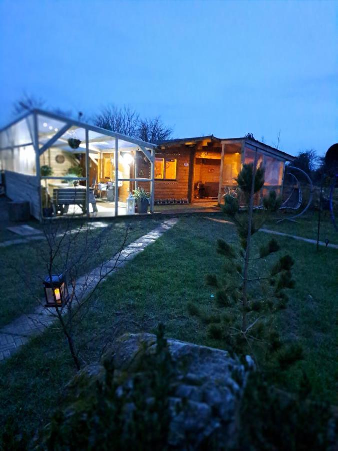 The Ranch Cabin Rathdowney Eksteriør bilde
